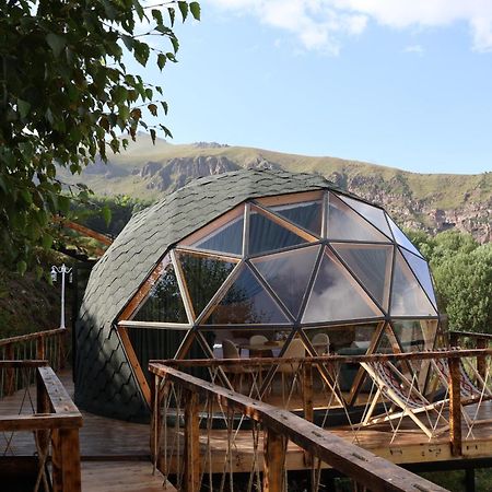 Glamping Emerald Kazbegi Eksteriør bilde