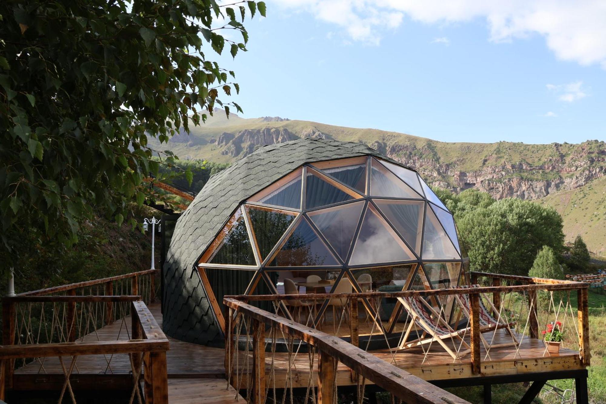 Glamping Emerald Kazbegi Eksteriør bilde
